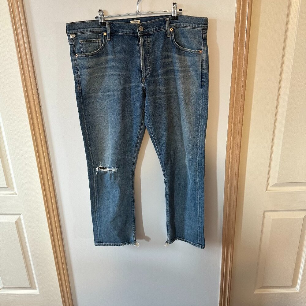 Citizen of Humanity cropped distressed jeans